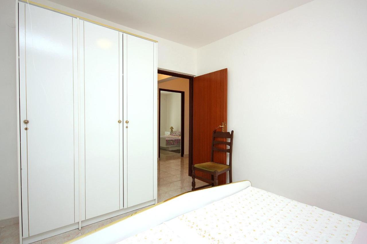Apartment Barbat 4962A Barbat na Rabu Exterior photo