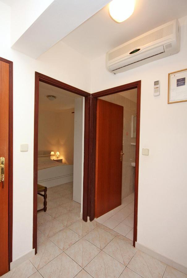 Apartment Barbat 4962A Barbat na Rabu Exterior photo